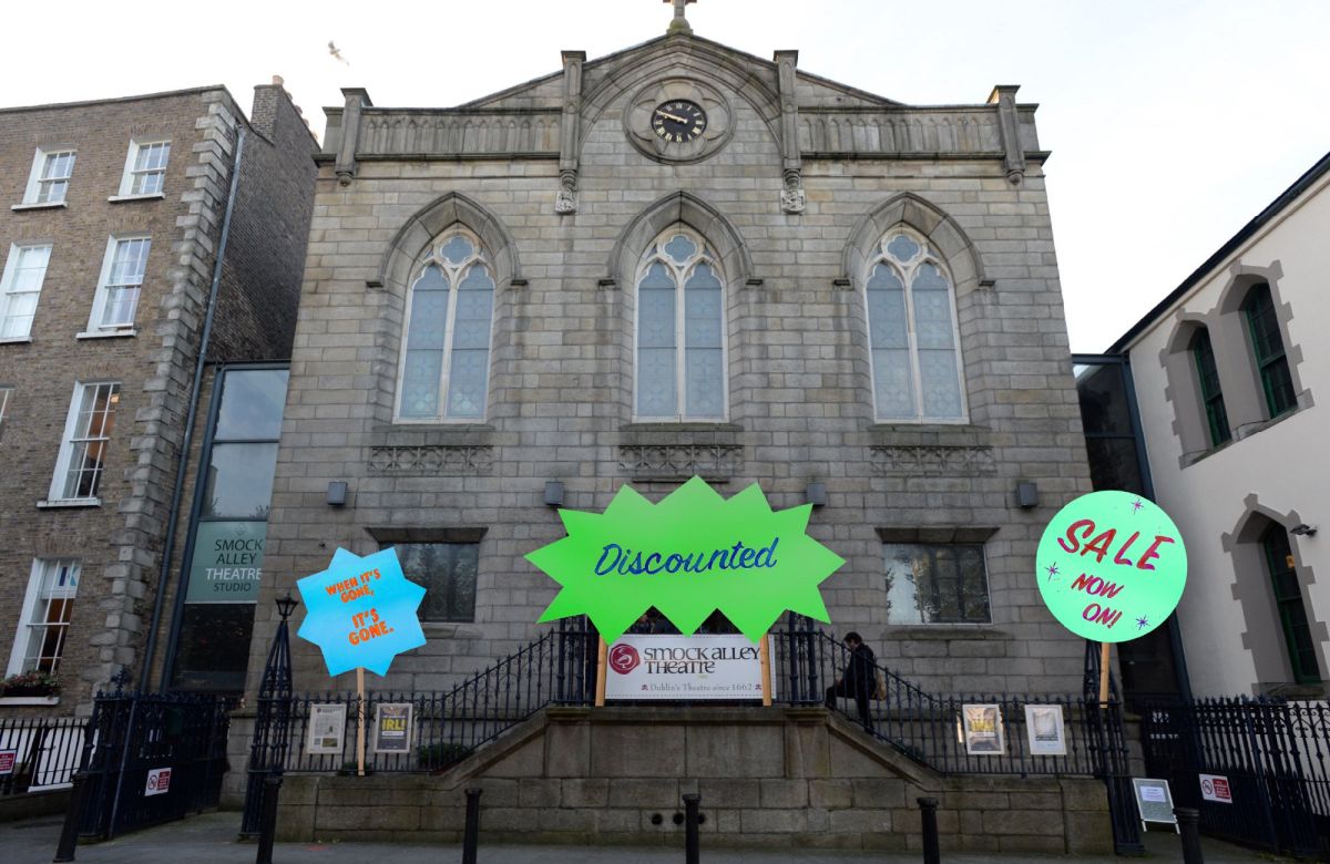 6. 'Discounted': Signs Displayed at Smock Alley Theatre, Dublin City