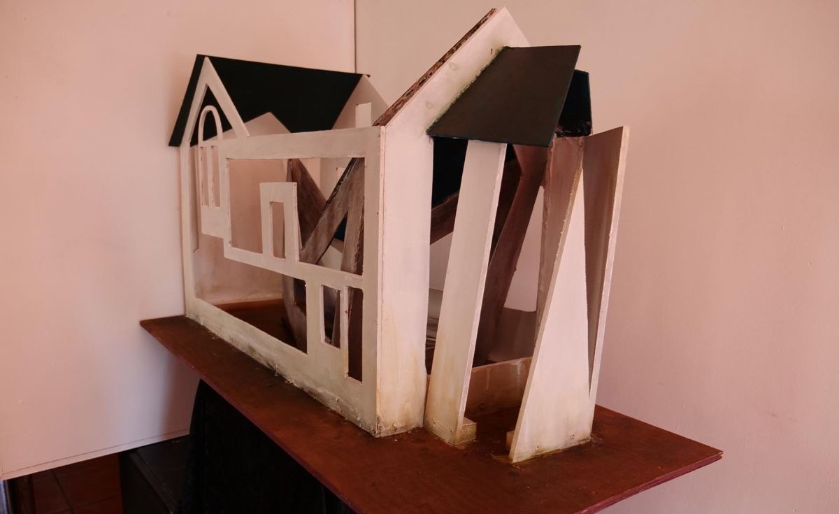 2.	THE KEEP MODEL 2 	MDF PLYWOOD BASE 20”X48”X24”			2020